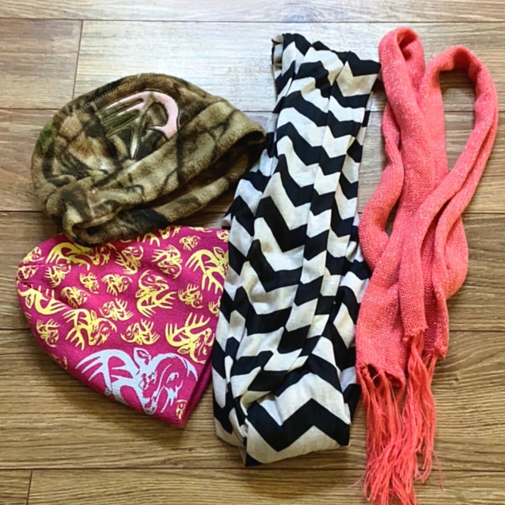 House hold items, Women’s & Girls Clothes - Picture 15 of 15